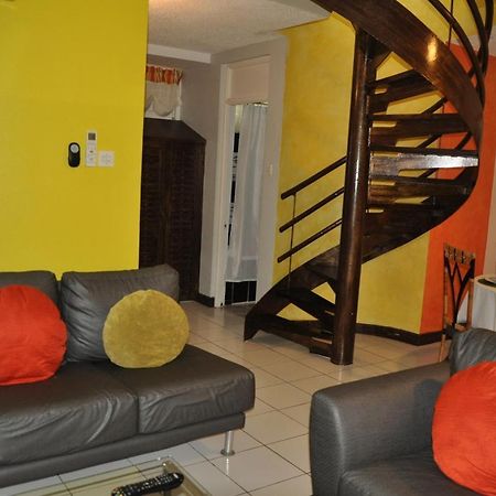 Beach Penthouse A25 Sandcastles Ocho Rios Exteriér fotografie