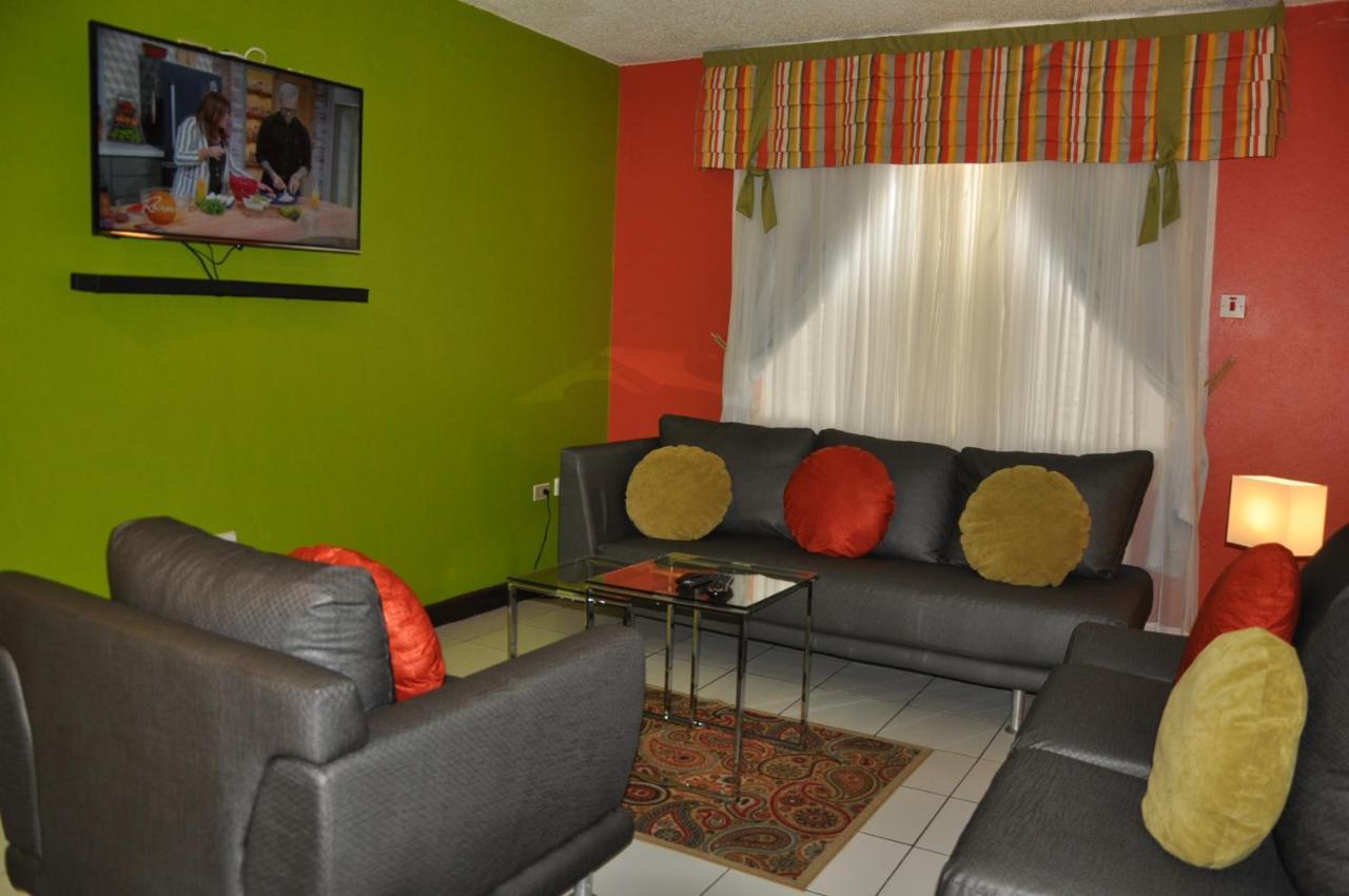 Beach Penthouse A25 Sandcastles Ocho Rios Exteriér fotografie