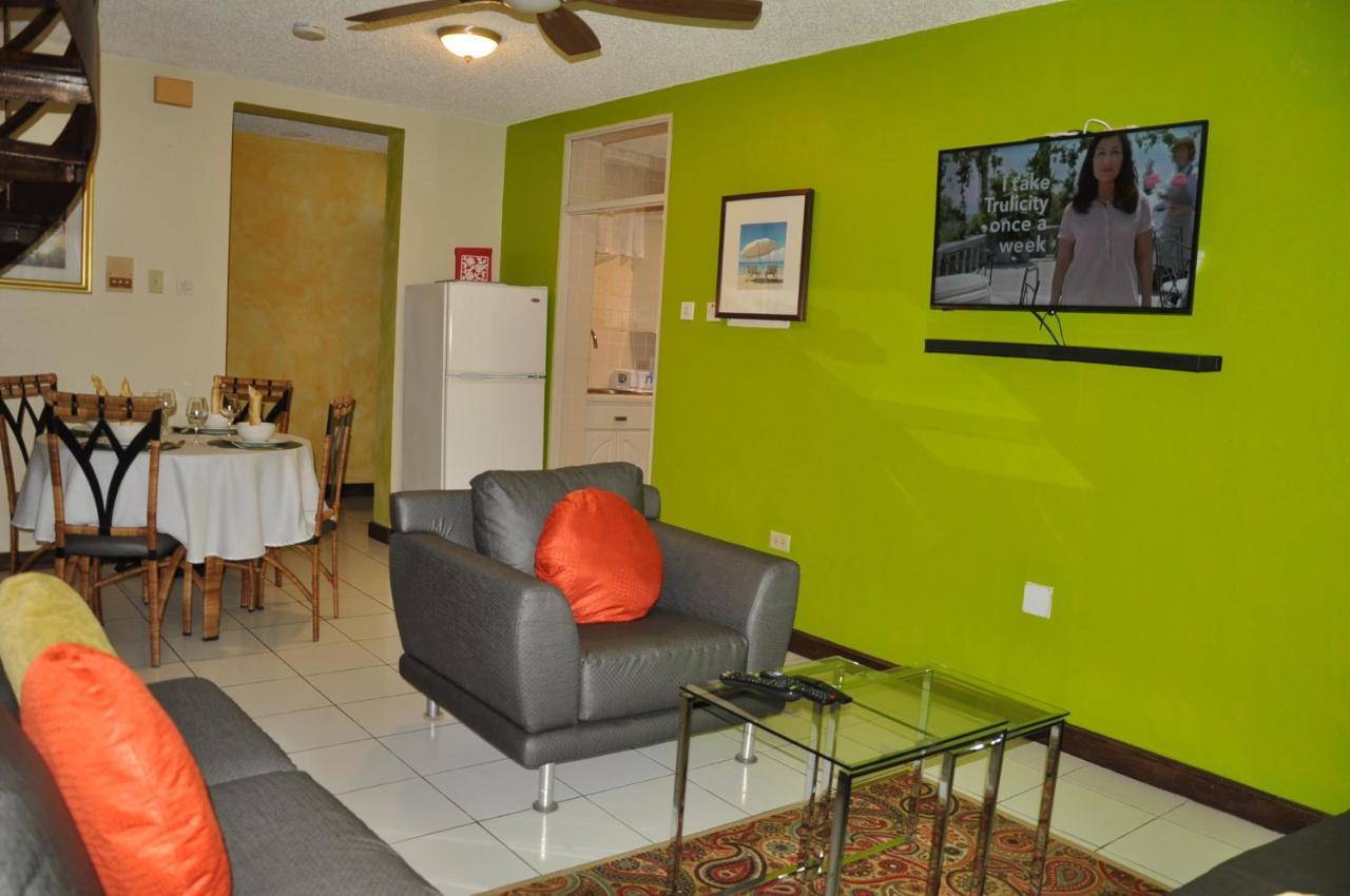 Beach Penthouse A25 Sandcastles Ocho Rios Exteriér fotografie
